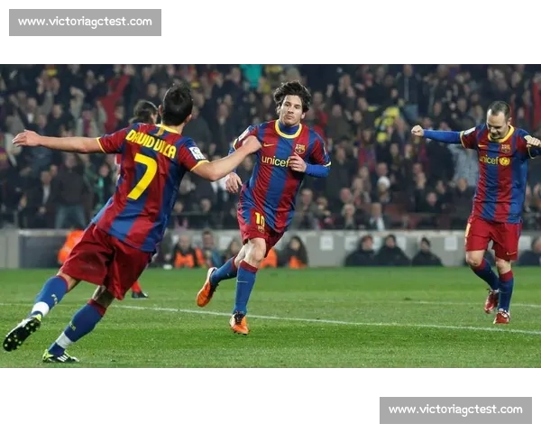 激情四溢的足球赛场:精彩比分揭晓,球队奋勇拼搏为荣誉而战